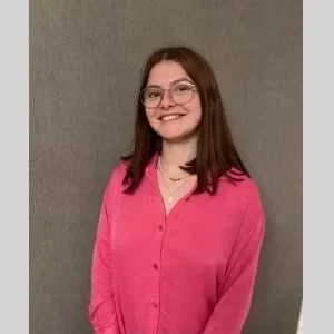 Marie, babysitter à Plumelin