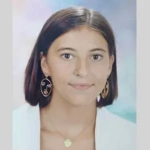 Emma, babysitter à Lambersart