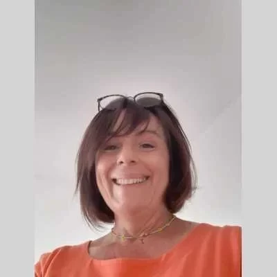 Veronique, babysitter à Lozanne