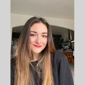 Alizée, babysitter à Cazats