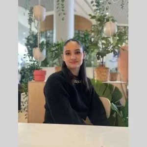 Kenza, babysitter à Les Herbiers