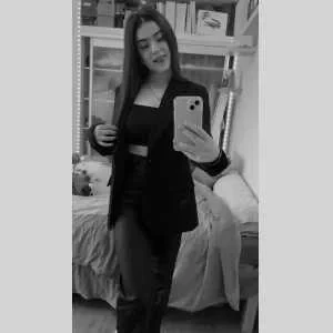 Maryn, babysitter à Chambery