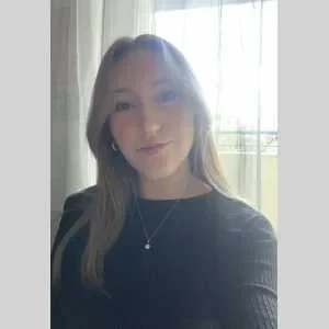 Léa, babysitter à Toulouse