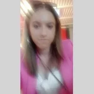 Anasthasia , babysitter à Challans