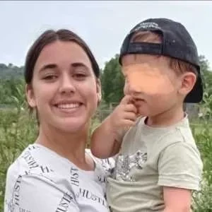 Melody , babysitter à Miremont