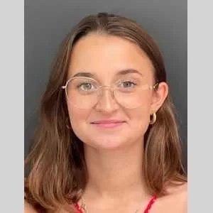 Louann, babysitter à Hallennes lez Haubourdin