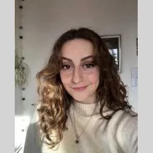 Margault, babysitter à Yerres