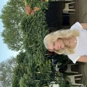 Lisa, babysitter à Sorgues