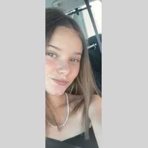 Calypso, babysitter à Le Peage de Roussillon