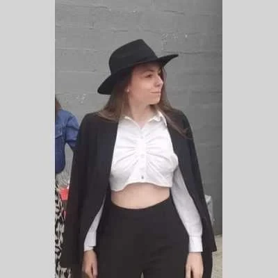 Leeloo, babysitter à Lille