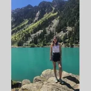 Zoe, babysitter à Cambrai