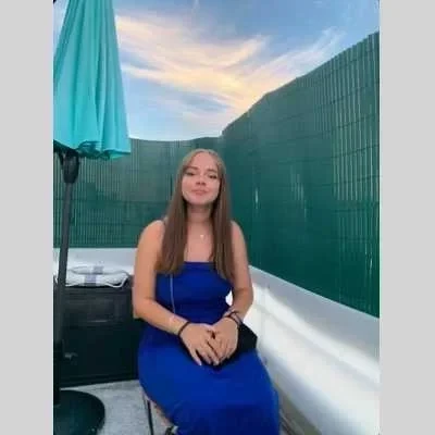 Genna, babysitter à Begles