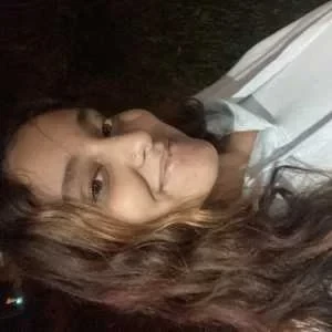 Yasmine , babysitter à Evry Courcouronnes