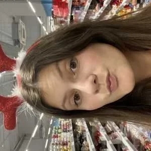 Clara, babysitter à Colomiers