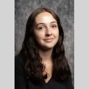 Manoa, babysitter à Saint Remy de Sille