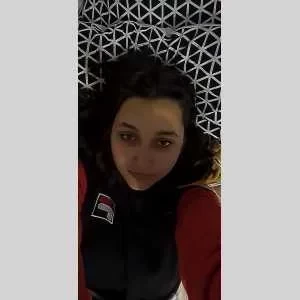 Lisa , babysitter à Merris