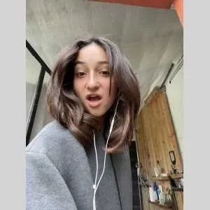 Lou, babysitter à Toulouse