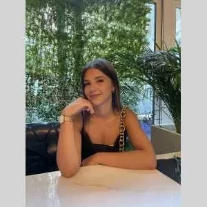 Denisa, babysitter à Bordeaux