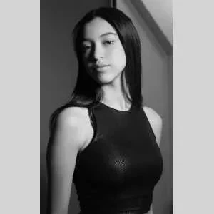 Maria, babysitter à Les Lilas