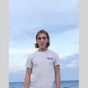 Szymon, babysitter à Montpellier