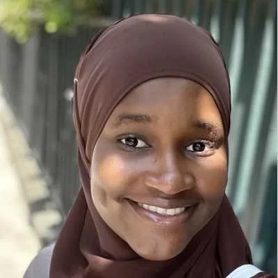 Badiallo, babysitter à Vanves