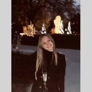 Chloé, babysitter à Belleville