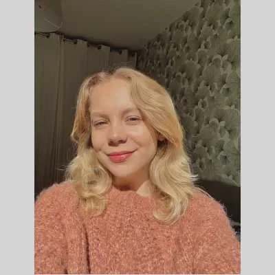 Marie, babysitter à Chamalieres