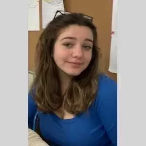 Acelya, babysitter à La Barre de Monts