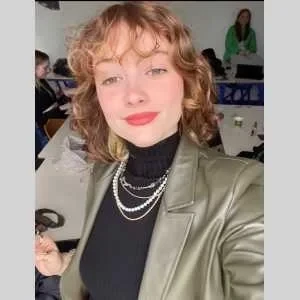 Lily-may, babysitter à Lille