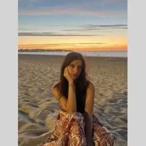 Lola, babysitter à Chancelade