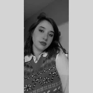 Océane , babysitter à Baugy