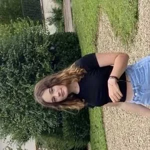 Melisa, babysitter à Auxerre