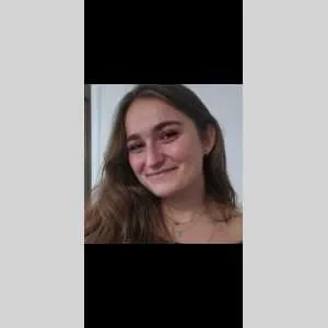 Romane, babysitter à Creteil