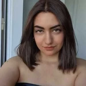 Océane, babysitter à Rives de l Yon