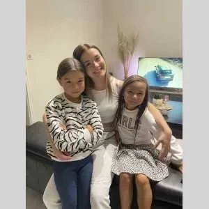 Liséa , babysitter à Cholet