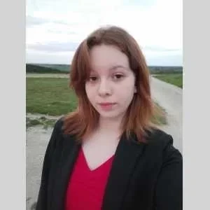 Cali, babysitter à Romilly sur Seine