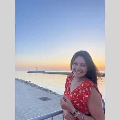 Léa, babysitter à Brison Saint Innocent