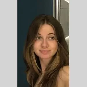 Léanne, babysitter à Champs sur Marne