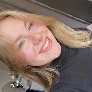 Lauryanne, babysitter à Laval