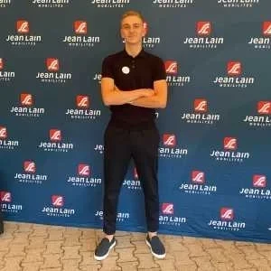 Joan, babysitter à Eybens