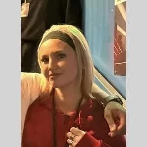 Maily, babysitter à Saint Cheron