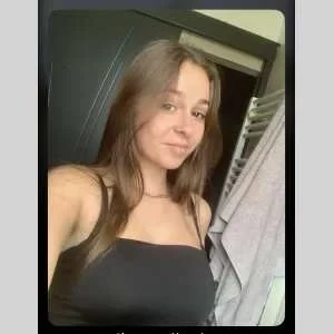 Célia, babysitter à Issou