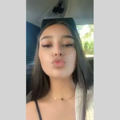 Elsa, babysitter à Ris Orangis