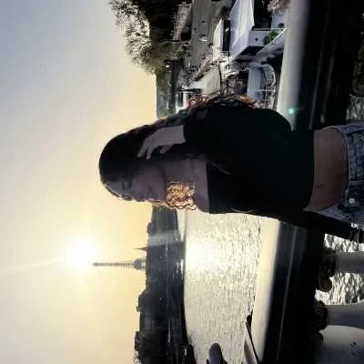 Lucie, babysitter à Poissy