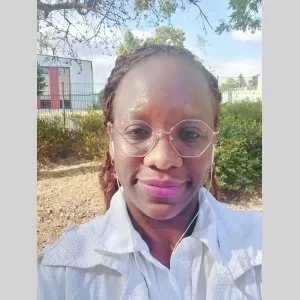 Anne, babysitter à Saint Maur des Fosses