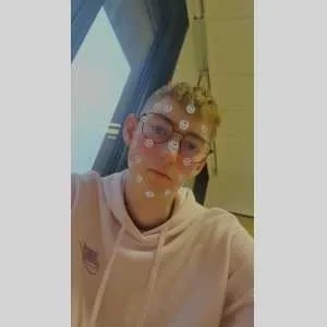 Leo, babysitter à Coutiches