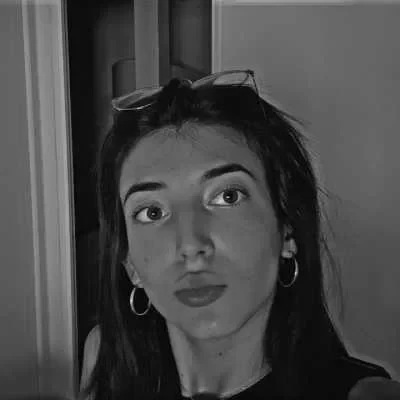 Zoé, babysitter à Cholet