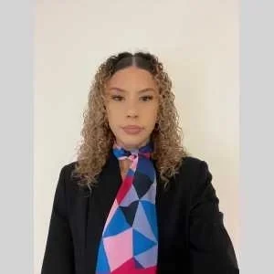 Julie, babysitter à Marseille