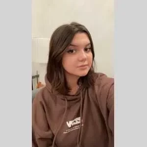 Eléana, babysitter à Eaubonne