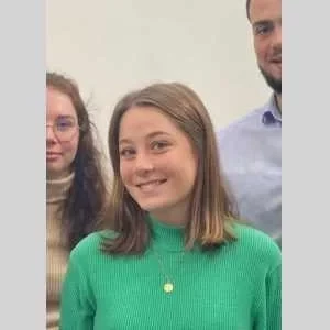 Lou-ann, babysitter à Ifs